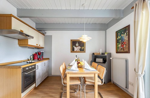 Ostersiel Apartment | Apartment 'Atlanta 104' with Shared Terrace, Private Garden and Wi-Fi