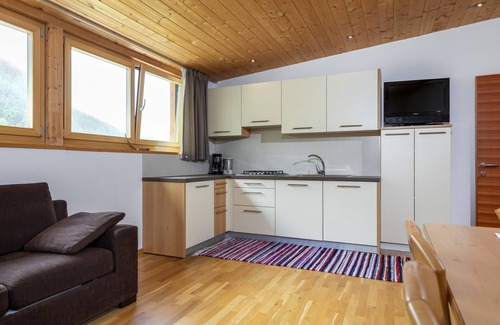 Malles Venosta Apartment | Apartment 'Ausserglieshof Wohnung Upi' with Mountain View, Shared Garden and Wi-Fi