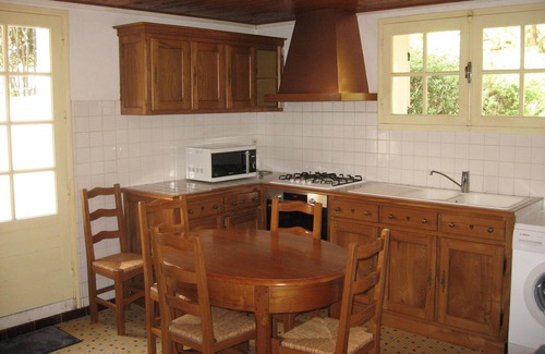 Saint-Jean-de-Monts Apartment | Apartment 'Aux Dunes De L' Abbaye - Les Pins' with Private Terrace, Private Garden and Wi-Fi