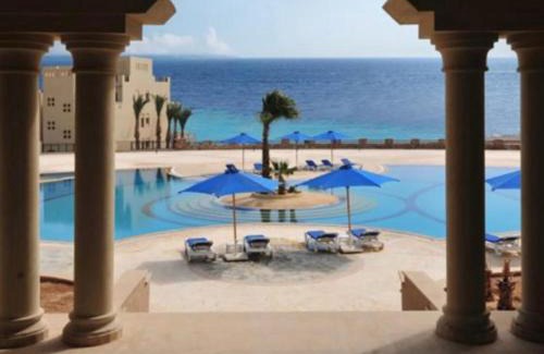 Sahl Hasheeh Ski Chalet | Apartment Azzura Sahl Hasheesh with Private Garden and Sea view