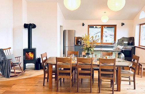 Kiefersfelden House | Apartment Bachperle with balcony in the Alpenlandhaus in a central yet natural location