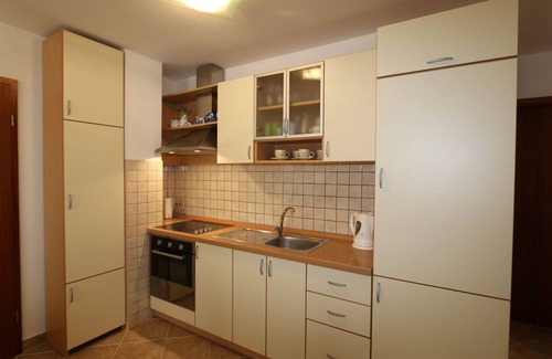 Klimno Apartment | Apartment Bensak (10036-A1) - Klimno - island Krk