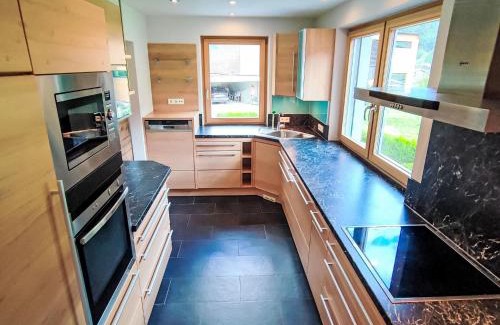Pettneu am Arlberg Apartment | Apartment Bella Monte-5 by Interhome