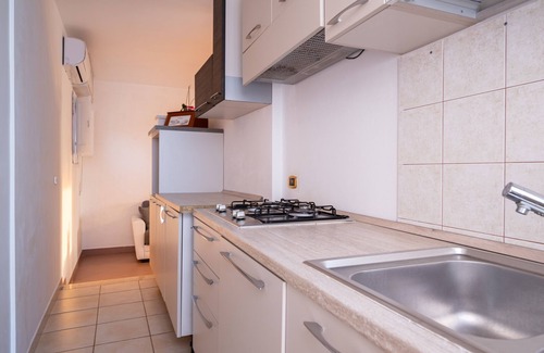 Brindisi Apartment | Apartment 'Bellavita and Pool' with Shared Pool, Wi-Fi, and Air Conditioning