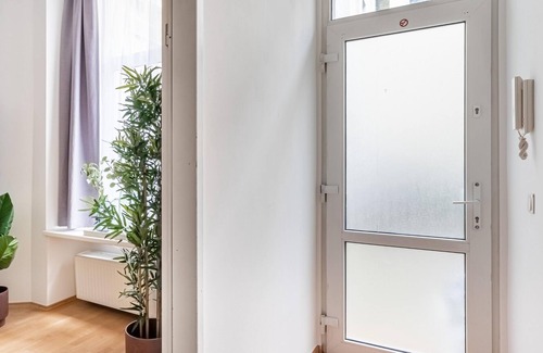 Prenzlauer Berg Apartment | Apartment Berlin Paul Robeson Straße