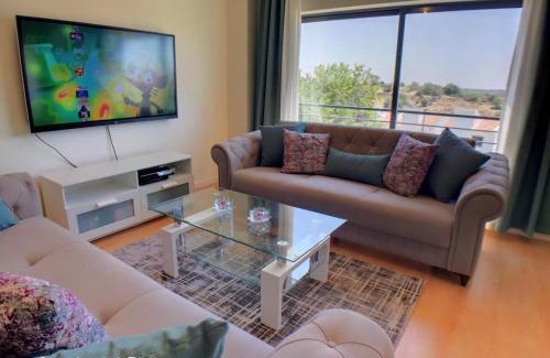 Ferragudo Apartment | Apartment Beta - 2 Bedrooms, Private Rooftop Patio with Hot Tub, BBQ and View