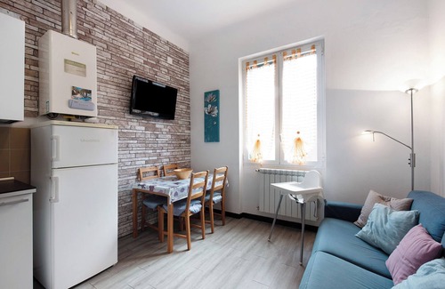 Varazze Apartment | Apartment "Bilocale Cilea con Balcone" with Balcony and A/C
