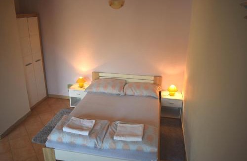 Molunat Apartment | Apartment Bini