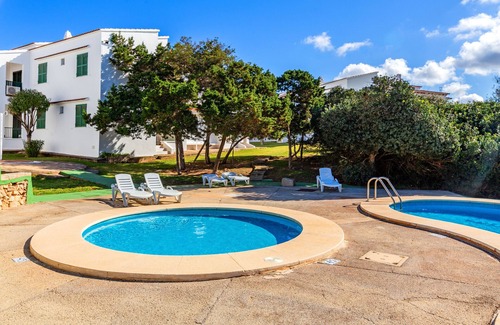 Cala en Forcat Apartment | Apartment 'Biniforcat' with Shared Pool, Private Terrace and Wi-Fi