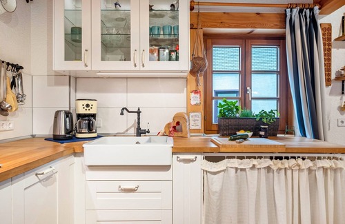 Loffingen Apartment | Apartment 'Bodensee' with Shared Garden and Wi-Fi