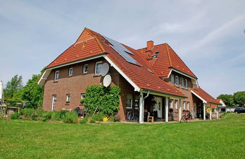 Lancken-Granitz Apartment | Apartment Boskop 6. 3. - Apartments for Lake Neuensien (P)