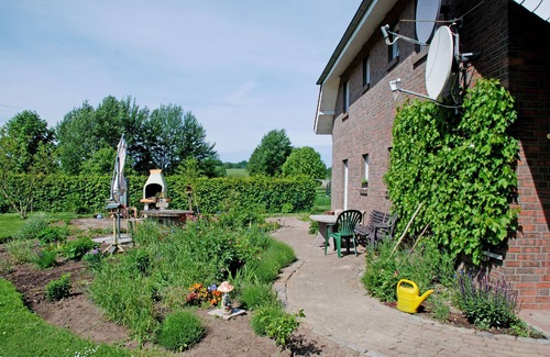 Lancken-Granitz Apartment | Apartment Boskop 6. 3. - Apartments for Lake Neuensien (P)