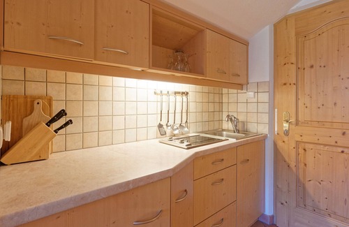 Valle Aurina Apartment | Apartment 'Bruneggerhof 1' with Mountain View, Private Garden and Wi-Fi