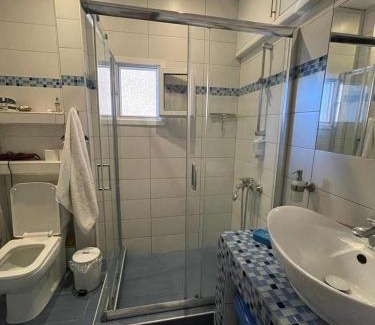 Neoi Epivates Apartment | Apartment by the Beach