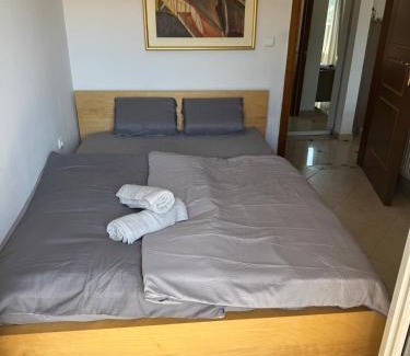 Neoi Epivates Apartment | Apartment by the sea
