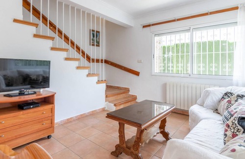 Almadrava Beach Villa | Apartment 'Casa Esther' Near the Beach with Large Private Pool & Wi-Fi