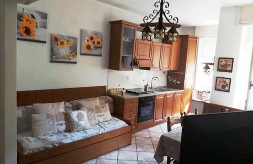 Abbadia Lariana Apartment | Apartment "Casa Lù" with Mountain View, Garden & Wi-Fi