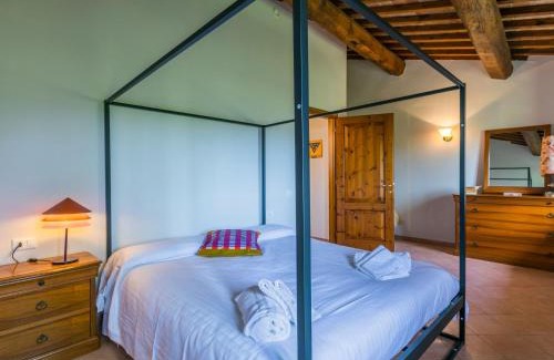 San Gimignano Apartment | Apartment Casa Renai a San Gimignano-2 by Interhome