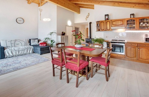Grosio House | Apartment 'Casa Sergio' with Mountain View, Private Garden and Balcony