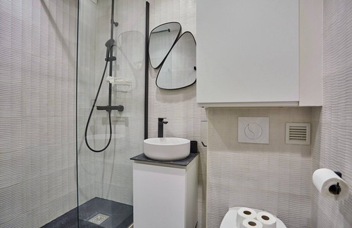 Montmartre Apartment | Apartment Center of Paris Montmartre/moulin Rouge