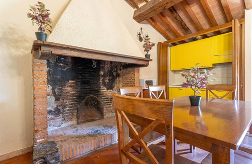 Riotorto Apartment | Apartment Cerboli with Sea View, Wi-Fi, Pool & A/C