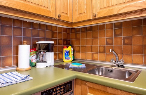 Canazei Apartment | Apartment 'Cesa Soramurat Appartamento 7' with Mountain View, Private Terrace and Wi-Fi