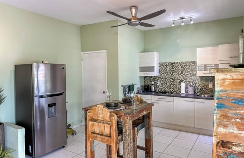 Salina Apartment | Apartment Chardonnay at Casa Uva Verde