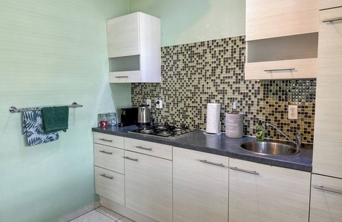 Salina Apartment | Apartment Chardonnay at Casa Uva Verde
