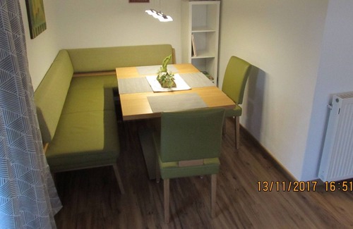 Weissenstadt Apartment | Apartment Cheerful