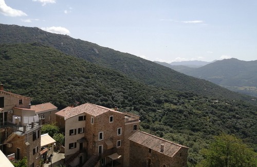 Olmeto Apartment | Apartment 'Cima' with Sea View and Wi-Fi