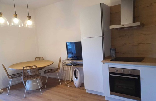 Porto Recanati Apartment | Apartment 'Civico 316 with Pool' with Shared Pool, Wi-Fi and Air Conditioning