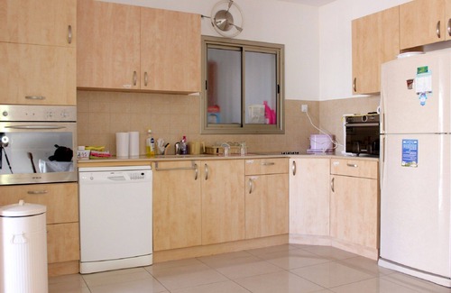 Ashdod Apartment | Apartment Close to the marina and shopping center