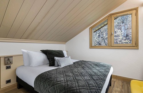 Meribel Villa | Apartment Combes - Three Bedroom Villa, Sleeps 6