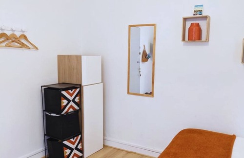 Saint-Serge Apartment | Apartment-Comfort-Ensuite with Bath-Courtyard view