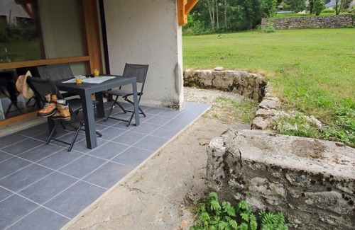 Mijoux Apartment | Apartment-Comfort-Wet room-Terrace-8