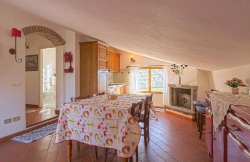 Certaldo Apartment | Apartment Conte Francesco II-5 by Interhome