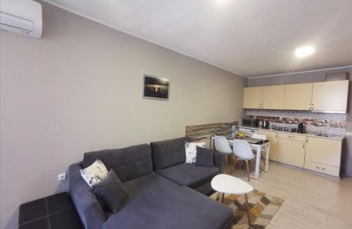 Chernomorets Apartment | Apartment D с една спалня в комплекс Sunny Island