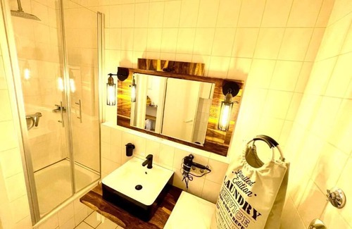 Bruhl-Beurbarung Apartment | Apartment at the Freiburg University Medical Center