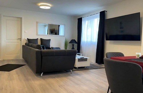 Neustadt in Holstein Apartment | Apartment 'Pier 67' with Private Terrace and Wi-Fi