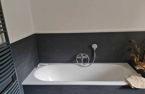 Rahnsdorf Condo | Apartment on the upper floor with two bedrooms and use of the garden,