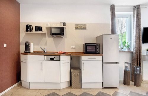 Reinberg Apartment | Apartment 'Ferienhaus Pomerania Möwennest' with Private Terrace, Wi-Fi and Air Conditioning