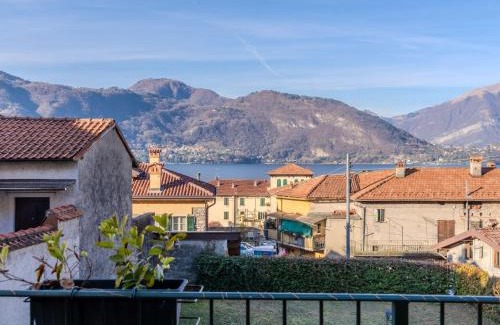 Lierna Apartment | Apartment di Lalla by Interhome