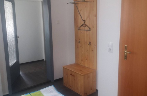 Stammen Apartment | Apartment 'Diemelblick 2022' with Whirlpool & Wi-Fi