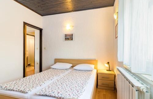 Zbandaj Apartment | Apartment Dika by Interhome