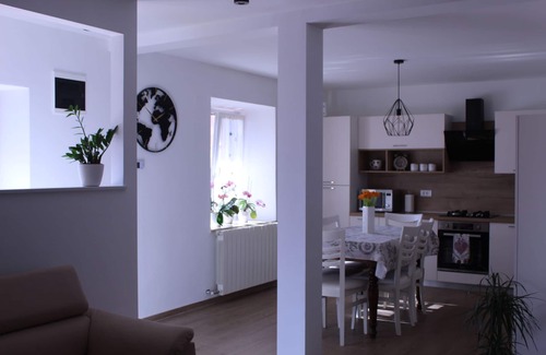 Krsan Apartment | Apartment Dino (76601-A1) - Lanišće Kršan