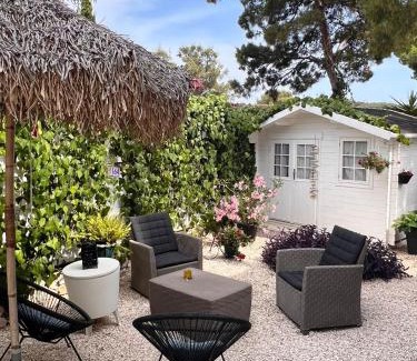 Cove Osibova (Milna) Apartment | Apartment Dolce Vita - 40 m to the sea & Beach-sleeps 3