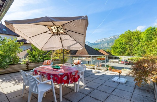 Rovagny Apartment | Apartment 'Domaine du Prieuré' with Mountain View, Terrace & Wi-Fi