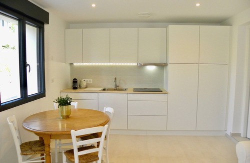 Douvaine Apartment | Apartment Douvaine, right in the center, 5 min walk to shops