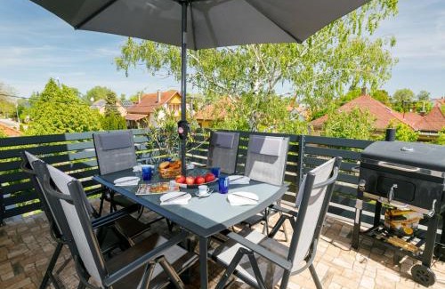 Balatonkeresztur Apartment | Apartment Duma by Interhome