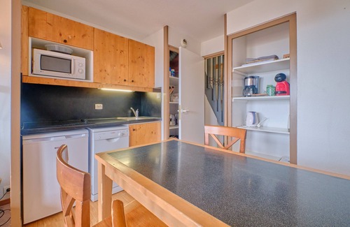 Jeux Apartment | Apartment "Duplex" with Mountain View & Shared Pool